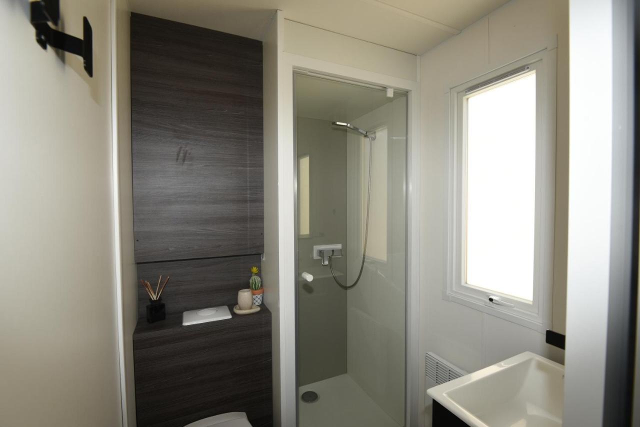 Mobil Home Vue Sur Mer - Racine 03 Saint-Raphaël Eksteriør billede
